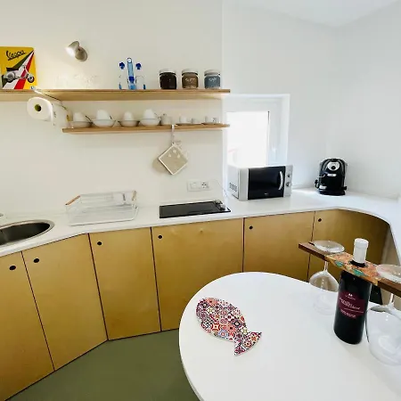 La Nave Di Ro Cefalù