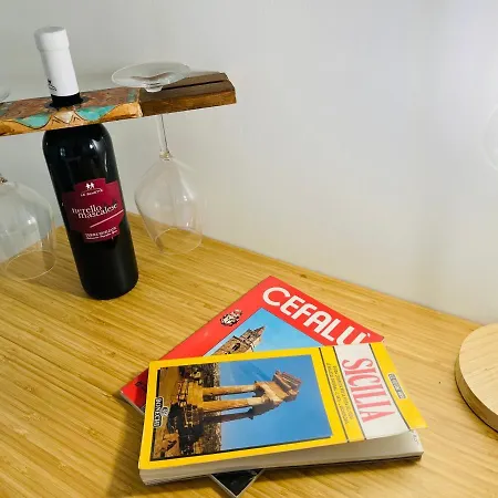 La Nave Di Ro * Cefalù